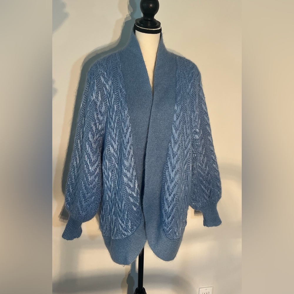 Vintage Blue open front cardigan/sweater/coat by Chori(Japan)
Size 52/ L/M